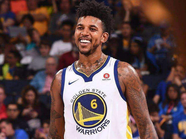 法尔克：拜仁仍在密切关注DV9，同时也对弗兰库利诺-朱感兴趣（法尔克：拜仁仍紧盯DV9，亦对弗兰库利诺-朱有意）