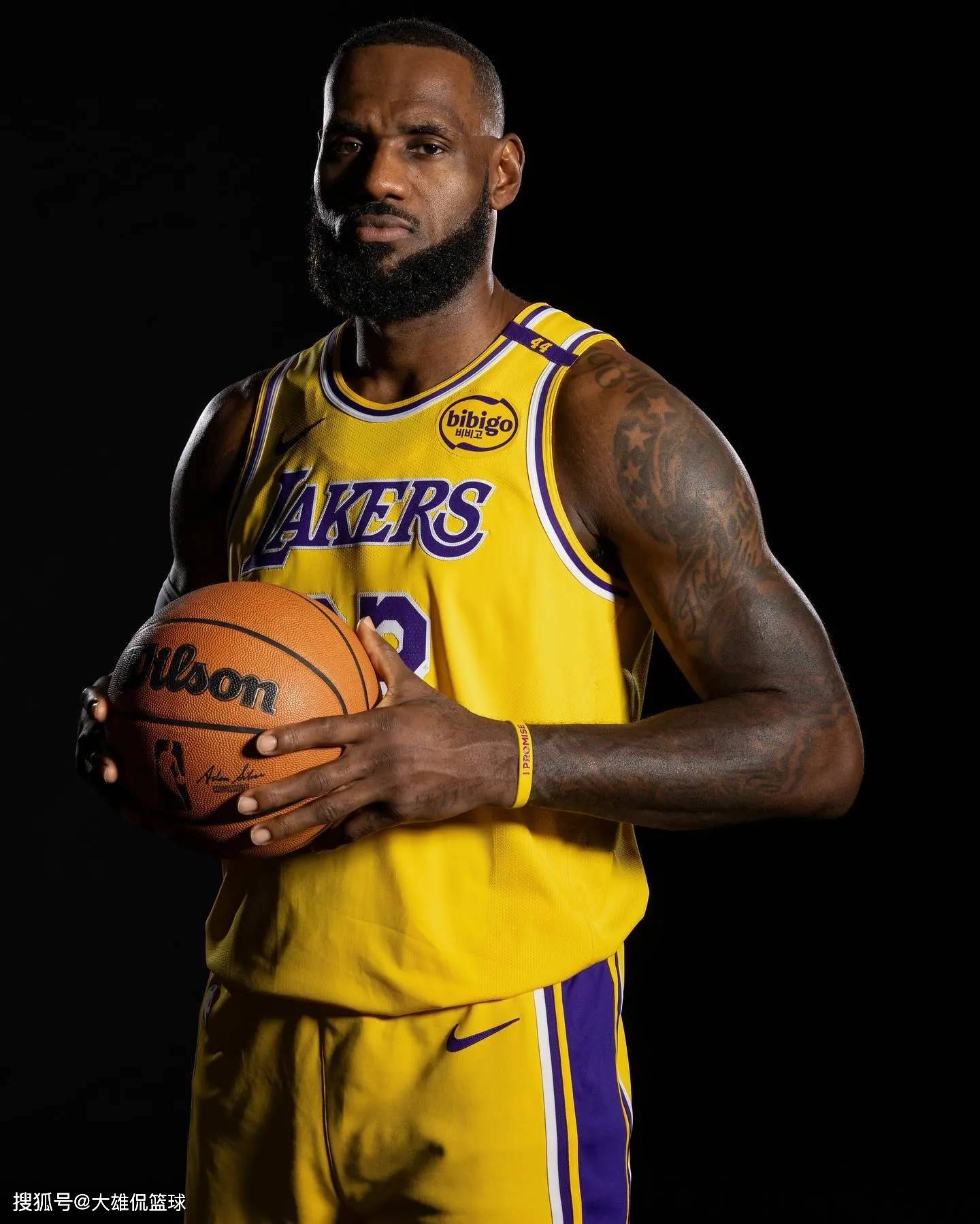 记者：亚特兰大已经接触莫塔，后者也优先考虑重返意甲（记者称亚特兰大已与莫塔接触，莫塔将回归意甲列为首选）